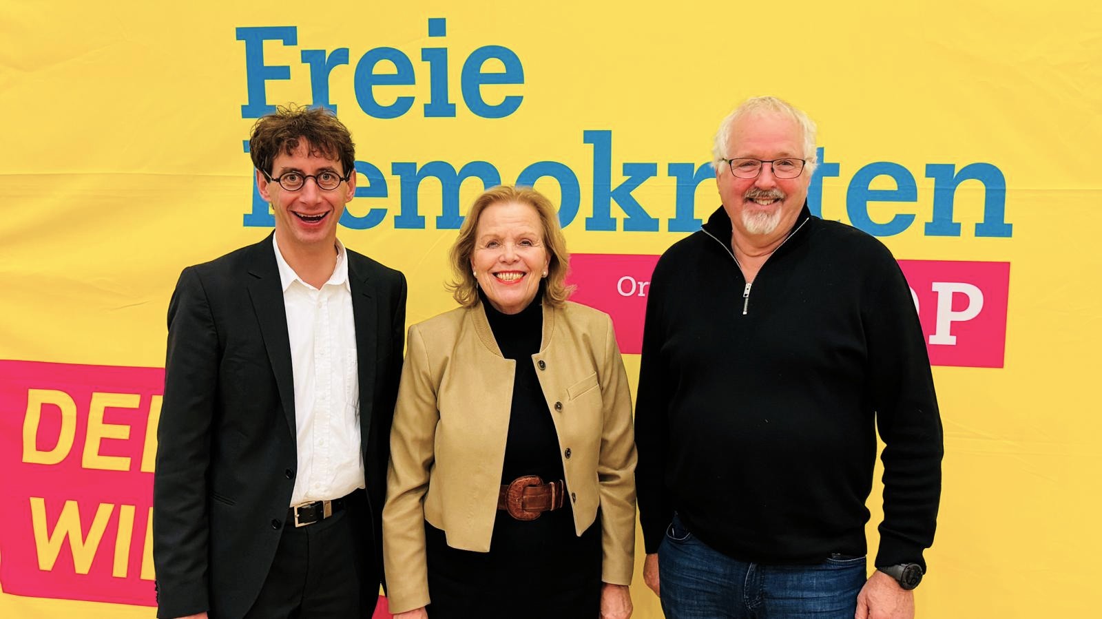 Die Spitzenkandidaten der FDP Darmstadt-Dieburg zur Kreistagswahl 2026 — v.l.n.r.: Prof. Dr. Ingo Jeromin, Dr. Margarete Sauer, Willi Muth